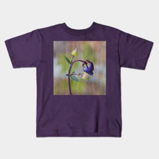 Columbine Budding Kids T-Shirt